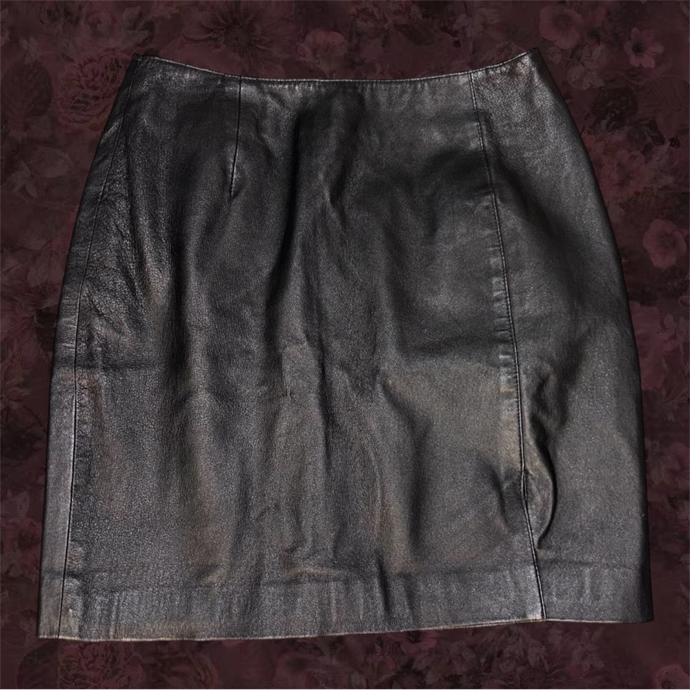 90s Grunge Black 100% Leather Skirt